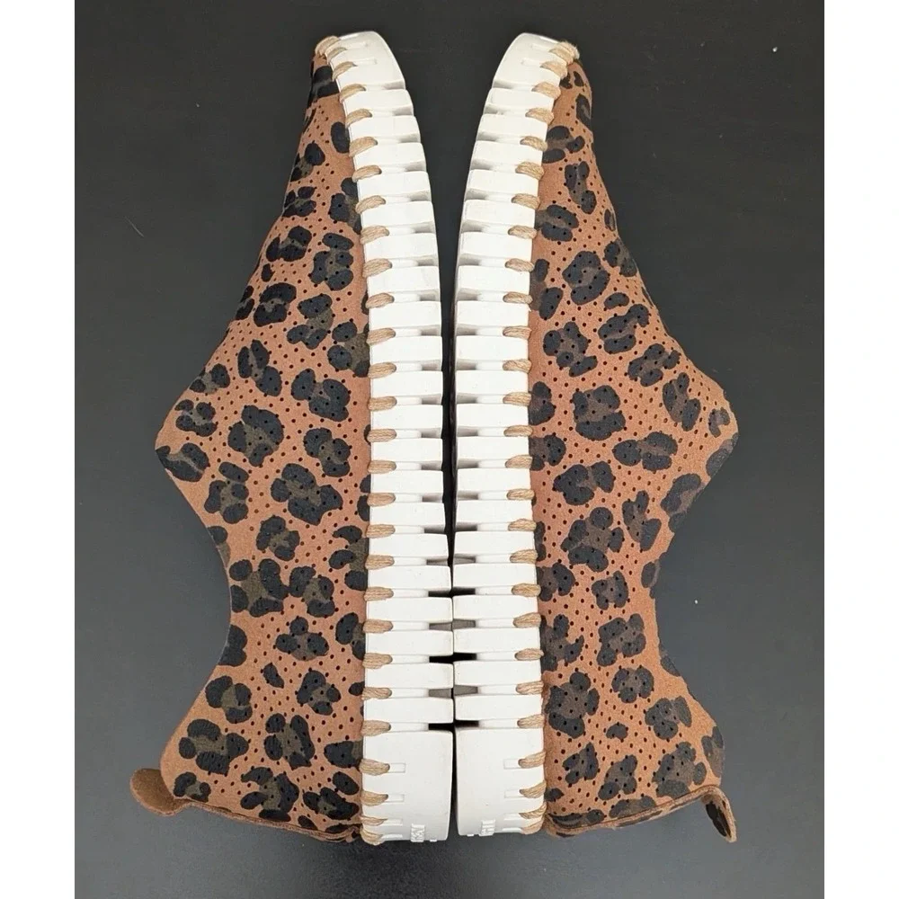Isle Jacobsen Hornbaek‎ Tulip Sneakers Slip On Shoes Brown Animal Print Size 37